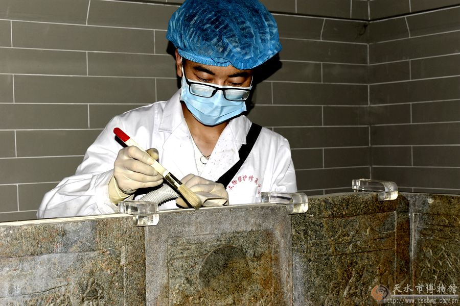 1526525086215718.jpg 3.jpg