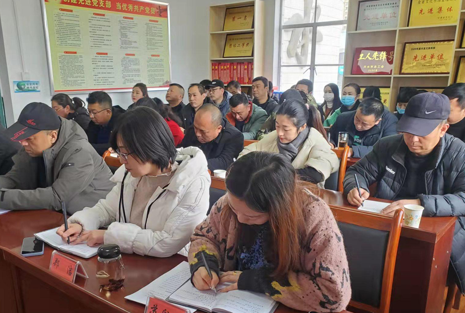 照片2(1).jpg 照片2(1).jpg