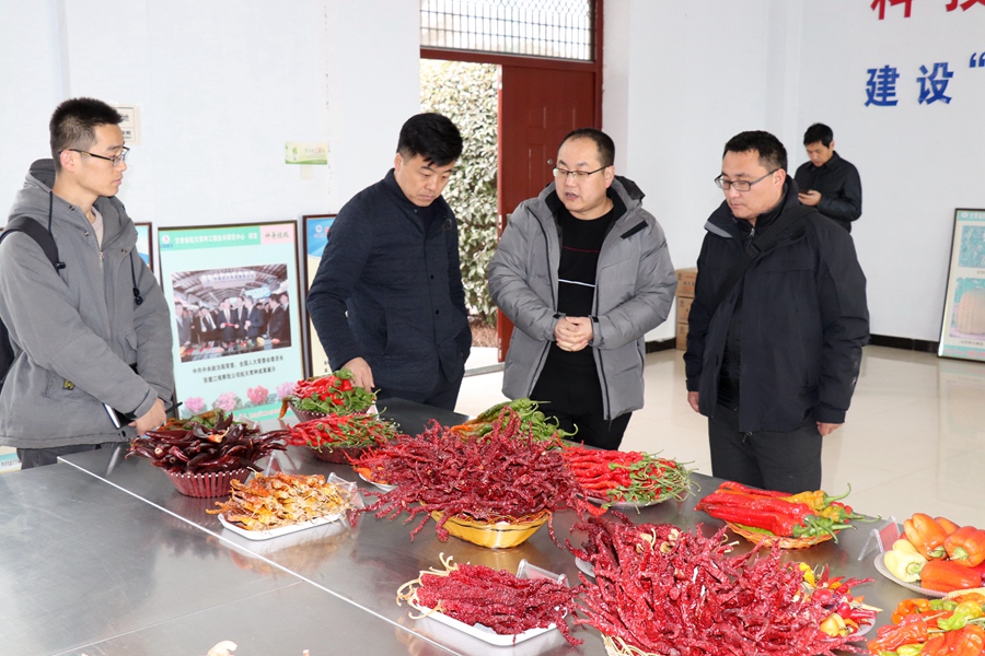 Canon 2019-02-13 Canon EOS 77D Canon EOS 77D F5.6 IMG_5711 24mm IMG_5711 ISO1600 IMG_57112.jpg