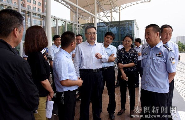 1529459598101184.jpg 1.jpg