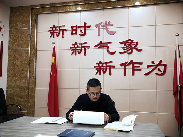 图片2.png 图片2.png