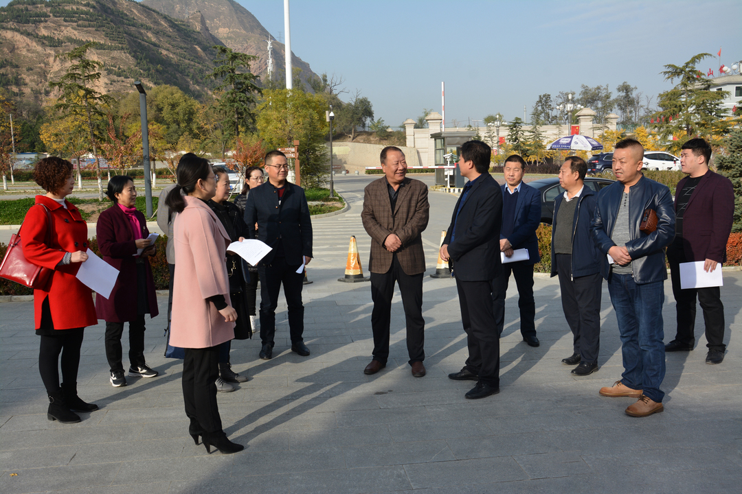 1540869222136199.jpg 1.jpg