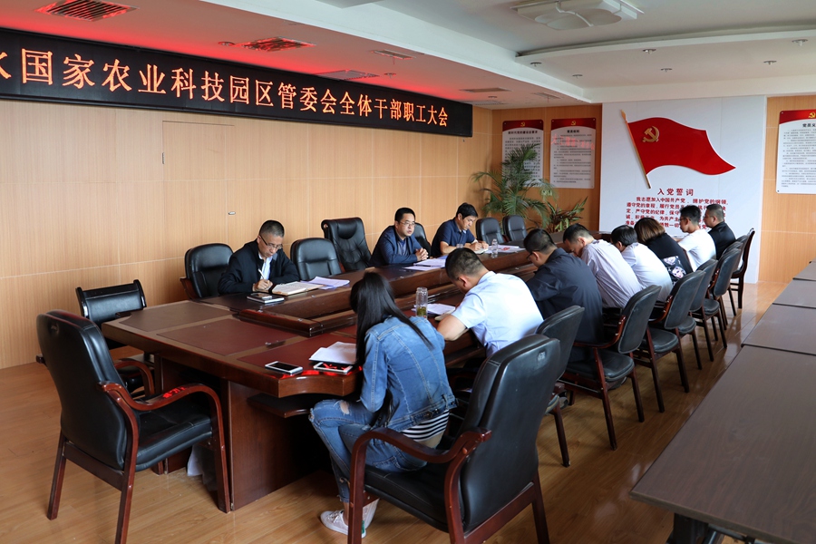 Canon EOS 5D Mark IV1.jpg