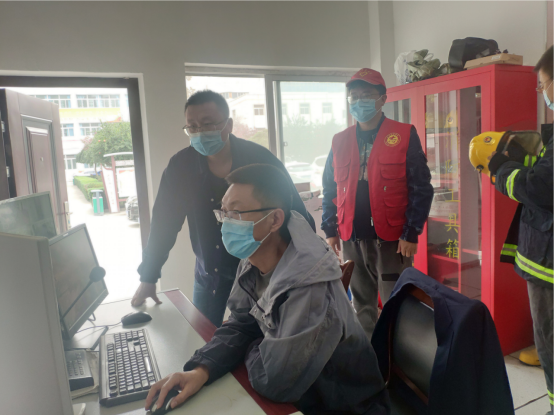 天水市图书馆开展国庆节前常态化疫情防控暨安全生产隐患大排查34.png 天水市图书馆开展国庆节前常态化疫情防控暨安全生产隐患大排查34.png