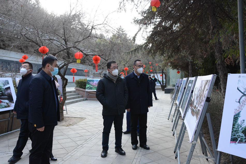 bbc7d7fe476b5e09e69a3a34aac725e.jpg bbc7d7fe476b5e09e69a3a34aac725e.jpg