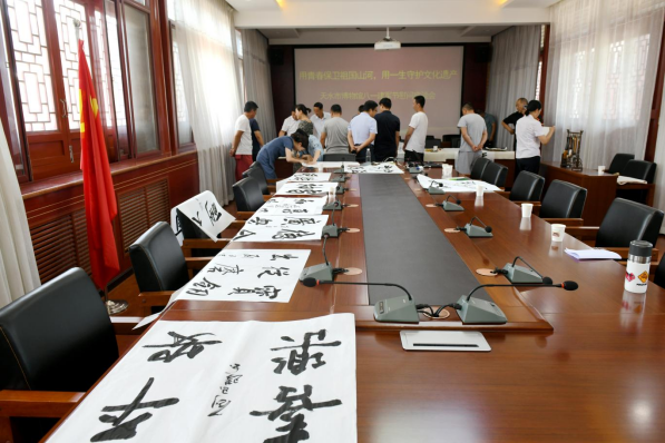 用青春保卫祖国山河,用一生守护文化遗产——天水市博物馆八一建军节慰问座谈会649.png 用青春保卫祖国山河,用一生守护文化遗产——天水市博物馆八一建军节慰问座谈会649.png