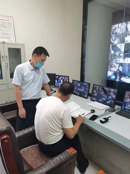 检查值班记录.jpg 检查值班记录.jpg