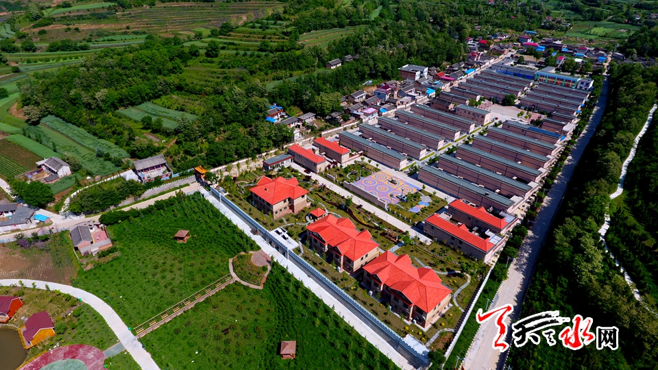 1512702347479417.jpg 1.jpg