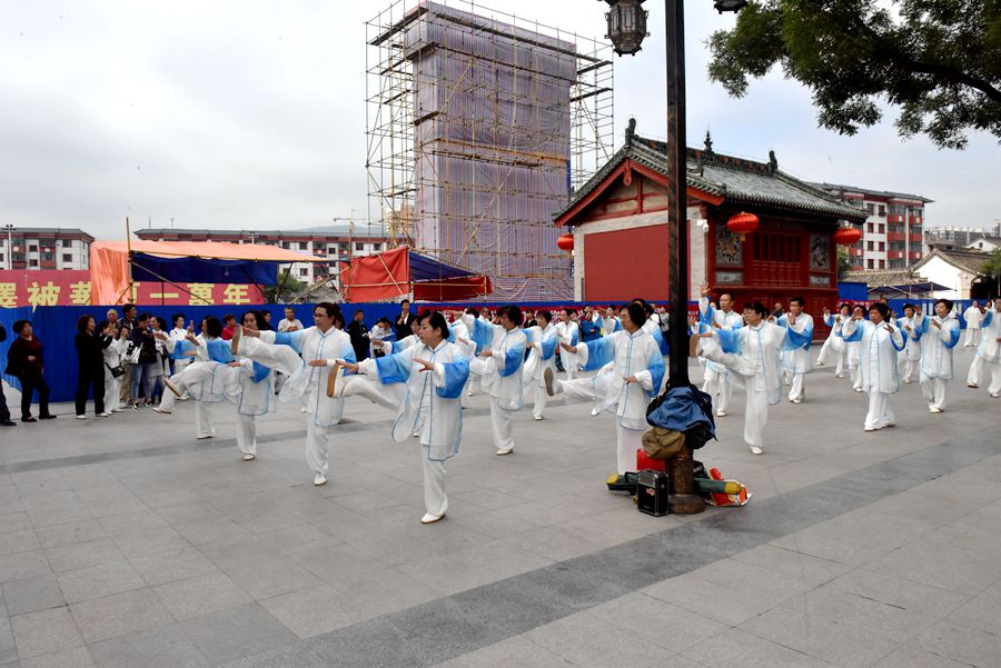 1528873687530581.jpg 3.jpg