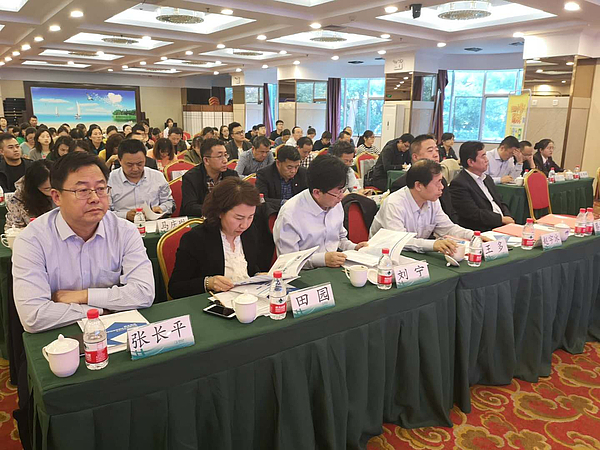 1259617728.jpg 1259617728.jpg