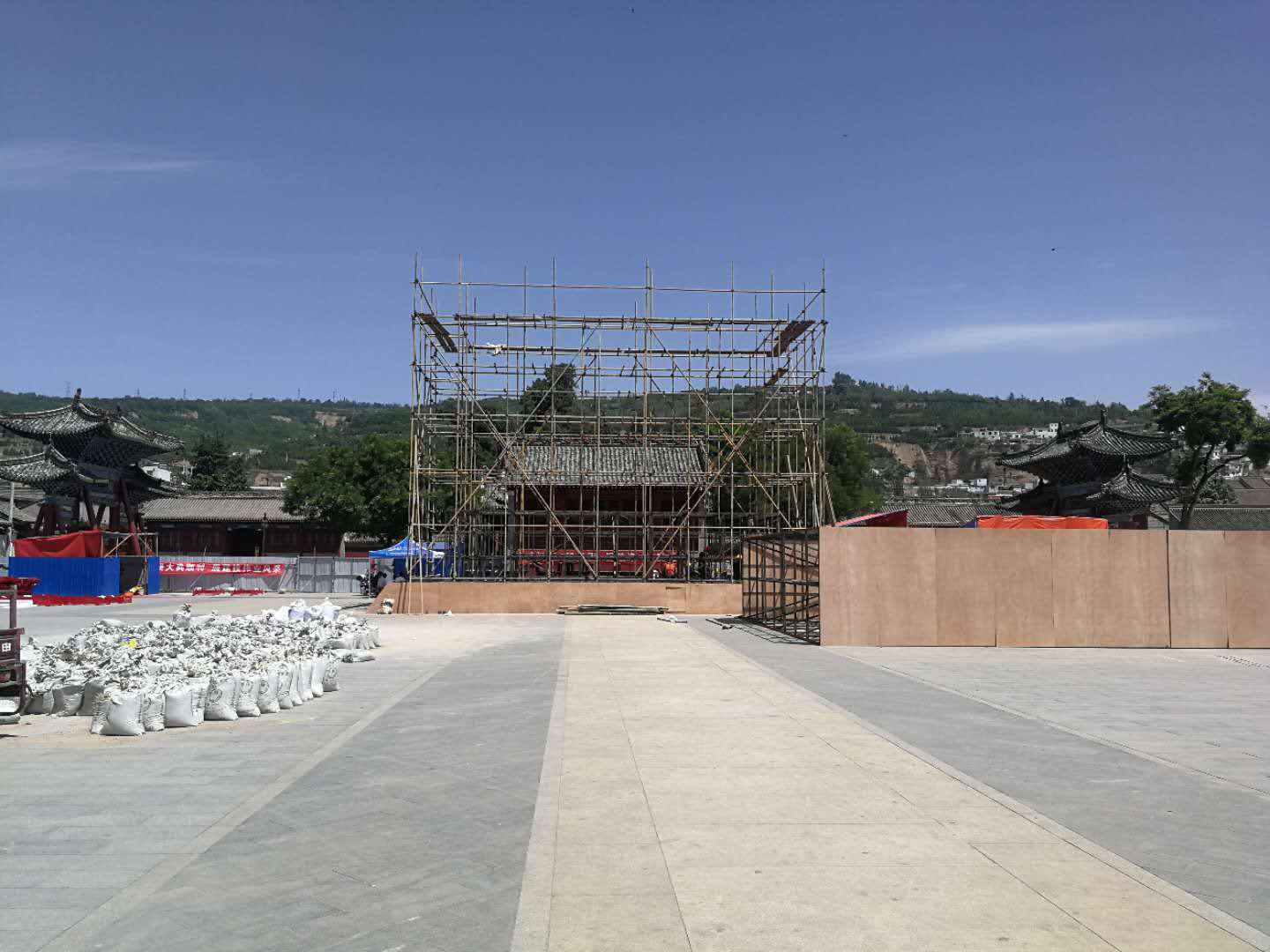 1527585635104928.jpg 图片1.jpg