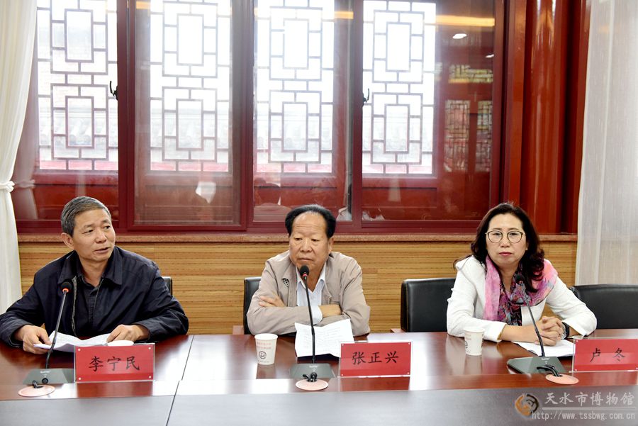 1525849496129168.jpg 2.jpg