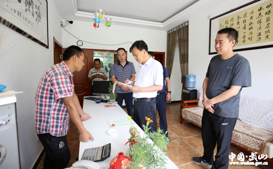 1535773548101933.jpg 1535526484374290.jpg