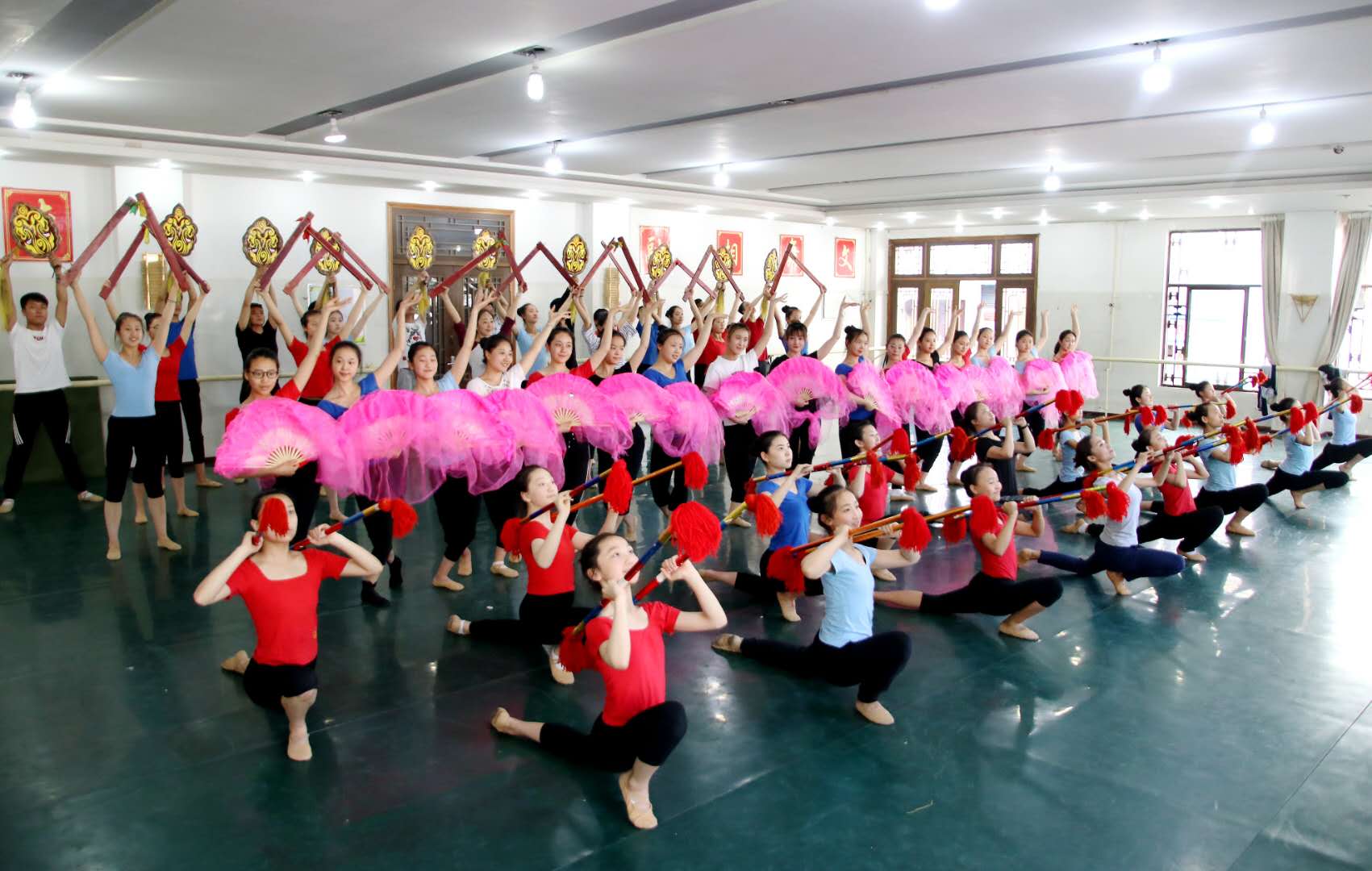 1527218484438321.jpg 2.jpg