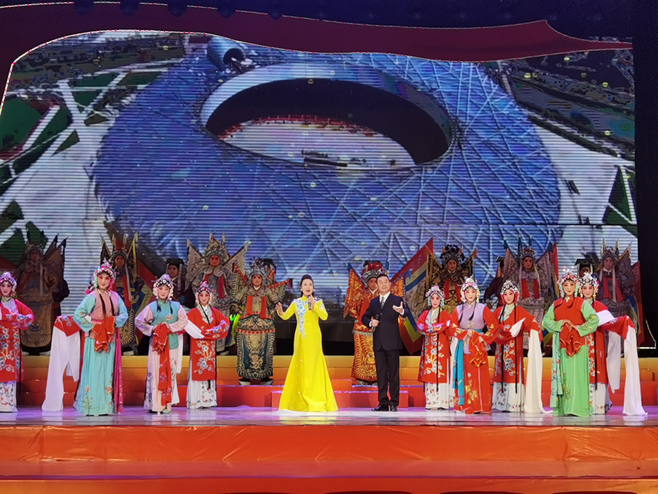 4戏曲《秦风秦韵颂党恩》.jpg 4戏曲《秦风秦韵颂党恩》.jpg