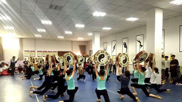 1526952944337885.jpg 1526895166177faf378d3f0.jpg