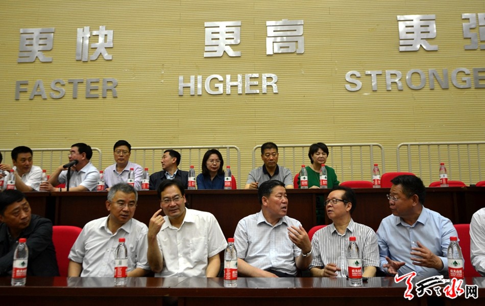 1559718454250617.jpg IMG448a5b5273e350969425623.jpg