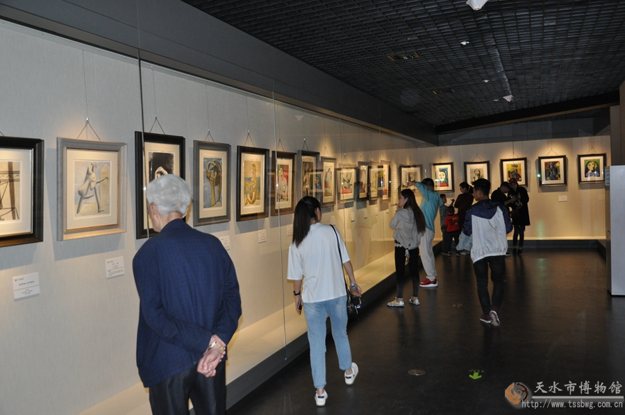 1526790244101004.jpg 2.jpg