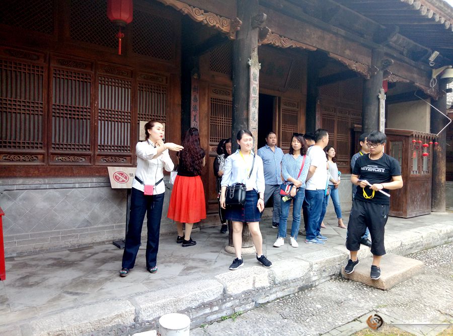 1526611327955047.jpg 3.jpg