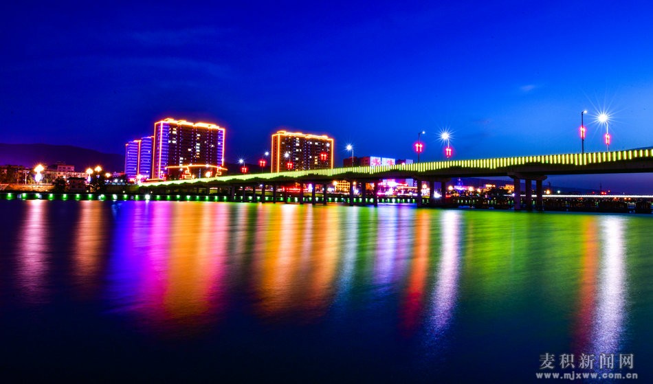 翠湖公园.jpg 翠湖公园.jpg