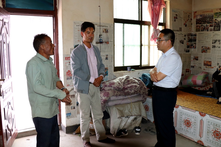 Canon 2019-07-01 Canon EOS 77D Canon EOS 77D F5.6 IMG_7990 18mm IMG_7990 ISO1600 IMG_7990 Canon2.jpg