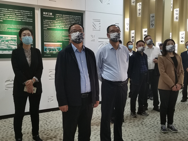 图二.jpg 图二.jpg