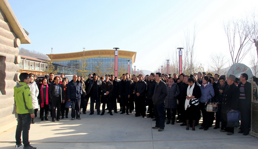 1545104183544352.jpg 999.jpg