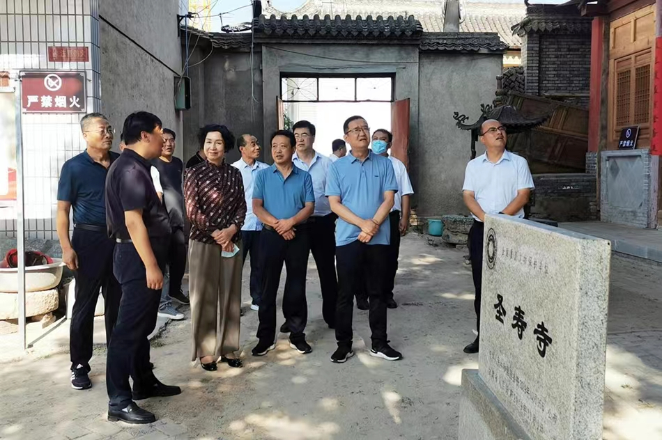 武山县圣寿寺调研.jpg 武山县圣寿寺调研.jpg