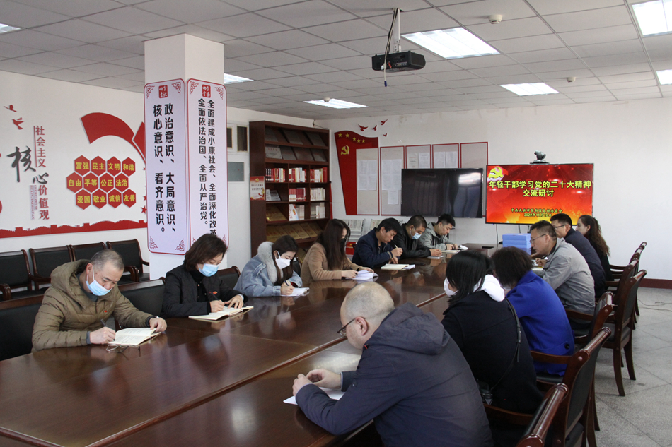 c1ba4ae4302b22bf59e9757921530e2.jpg c1ba4ae4302b22bf59e9757921530e2.jpg