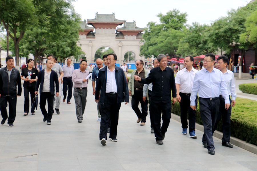 1527821574416676.jpg 2.jpg