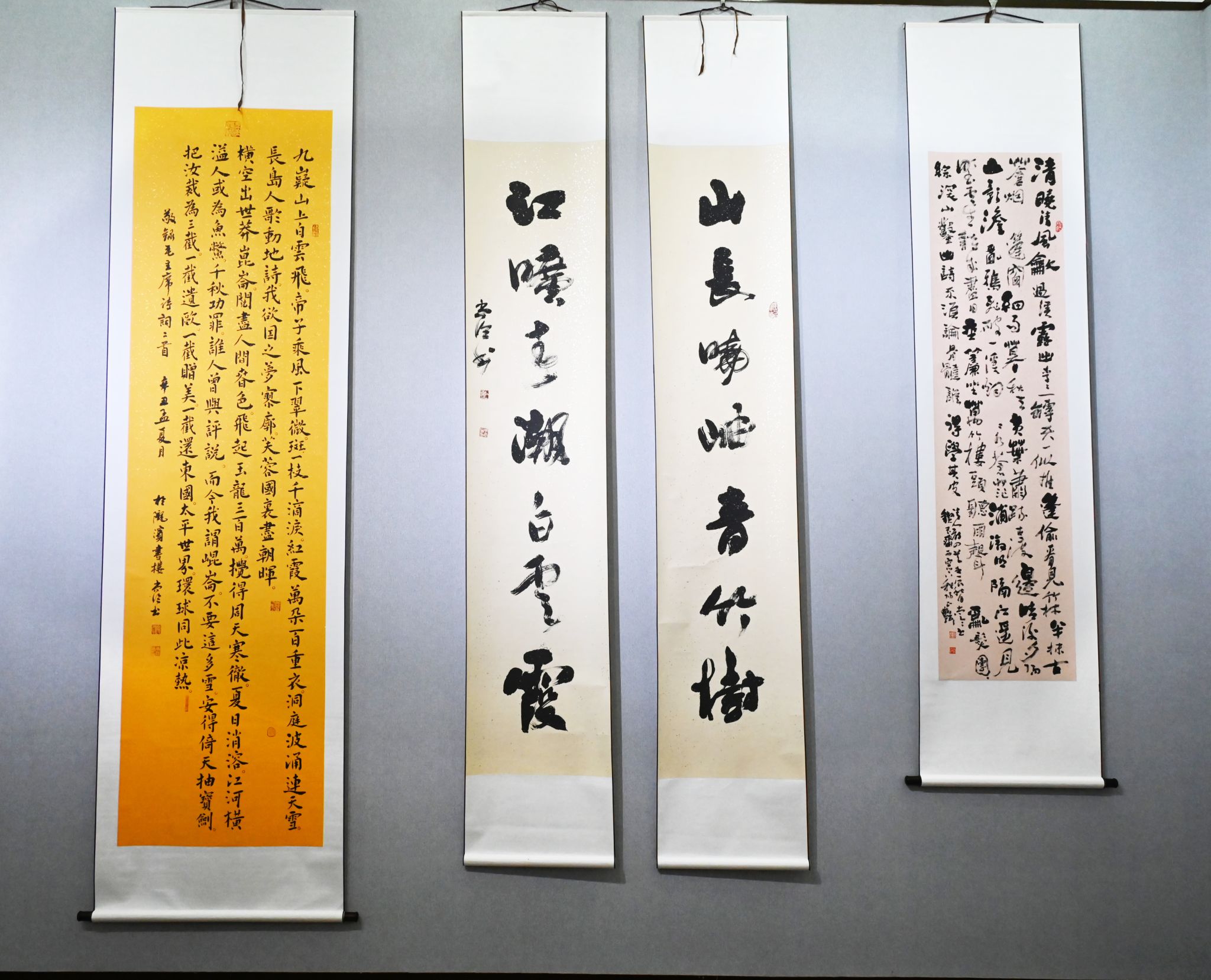 "大地湾风情"李尚伦书法作品展在天水市文化馆开展