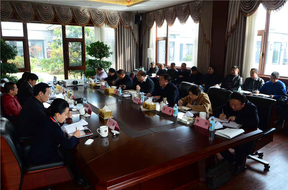 1543759031396580.jpg 座谈图片-1.jpg