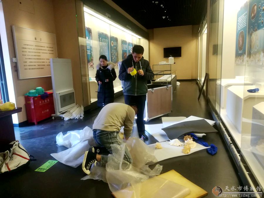 1541646845135769.jpg 2.jpg