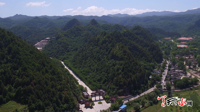 1516427489524557.jpg IMGb083fe7c568146633053917.jpg