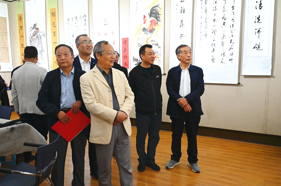 图片5_副本.jpg 图片5_副本.jpg