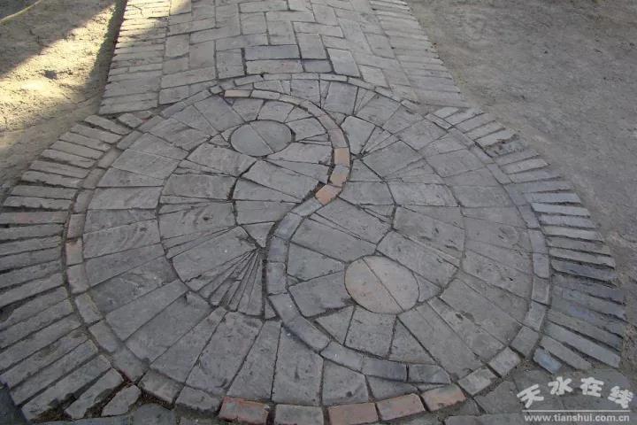 1512888330672801.jpg 18.jpg