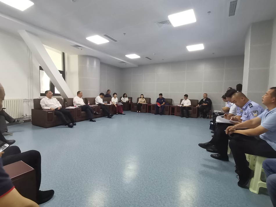 8(召开工作协调会).jpg 8(召开工作协调会).jpg