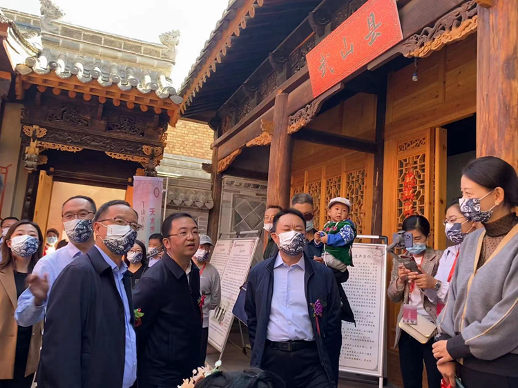 微信图片_20221004151707.jpg 微信图片_20221004151707.jpg