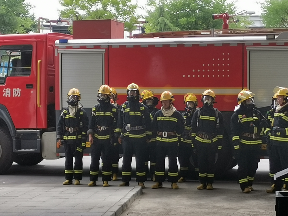 2(消防应急演练集结).jpg 2(消防应急演练集结).jpg
