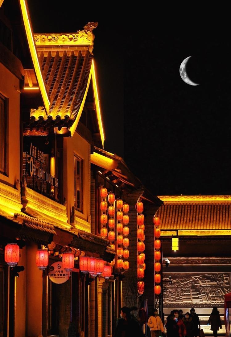 古城夜景2.jpg 古城夜景2.jpg