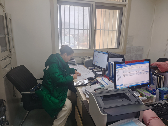 检查财务经费.jpg 检查财务经费.jpg