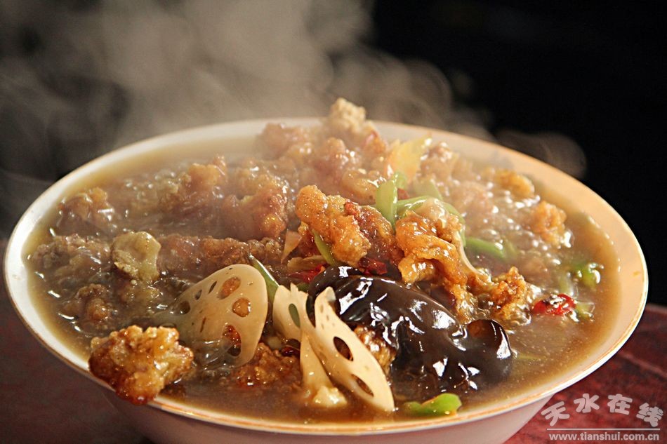 酸辣里脊.jpg 酸辣里脊.jpg