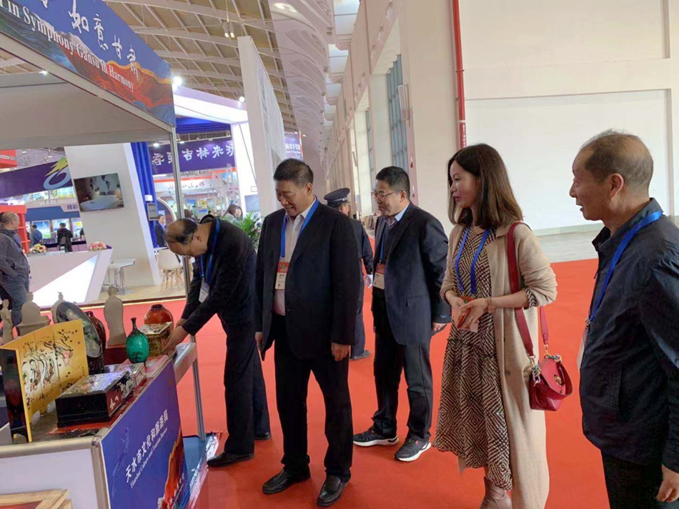 1574219805104773.jpg 微信图片_20191120090408.jpg