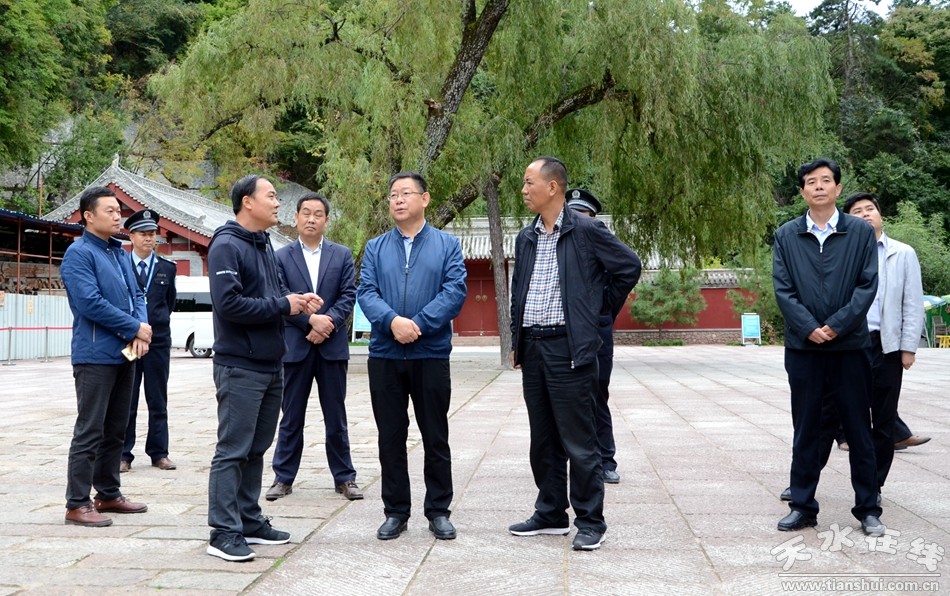 1506918976784426.jpg 2.jpg