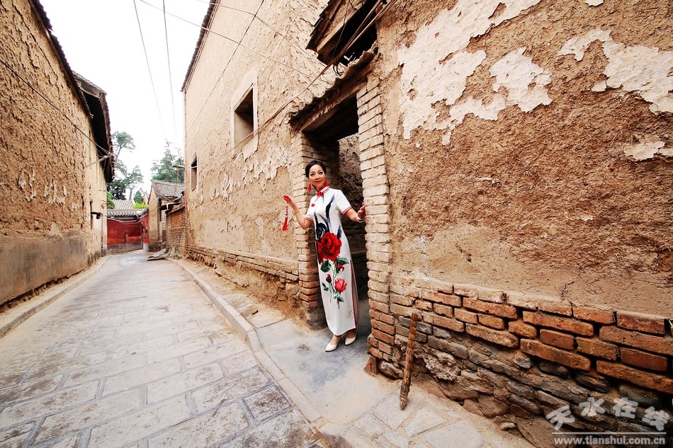 1510110646776078.jpg 4.jpg