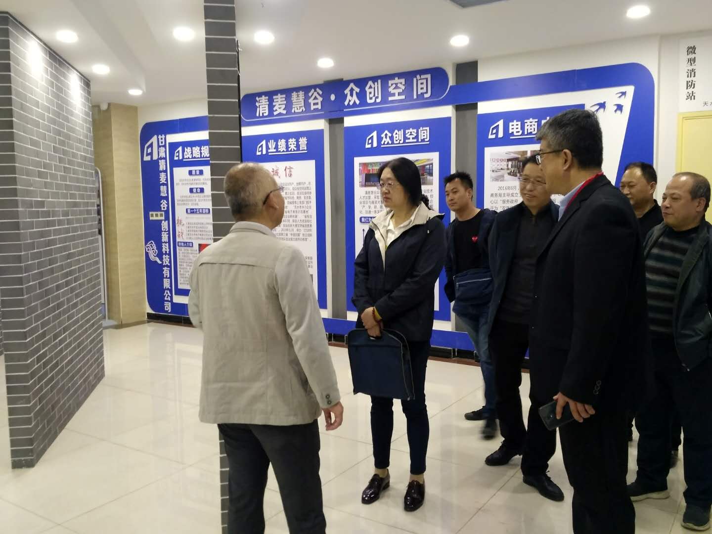 image001.jpg image001.jpg