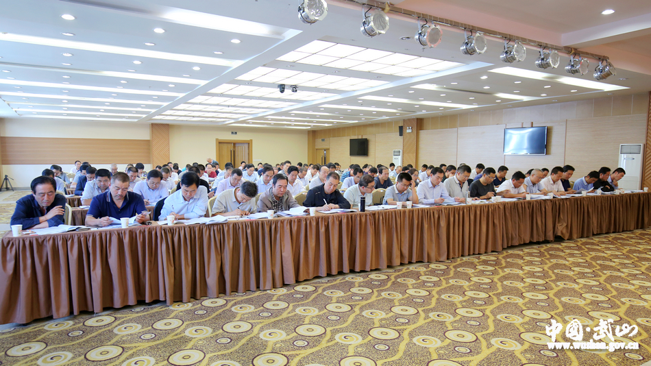 1536565734116796.jpg 1535938431196675.jpg