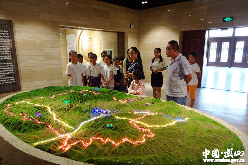 1503888064316240.jpg 1.jpg