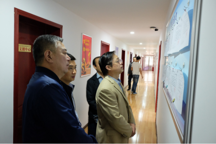 1504954885760371.png 省委组织部督查调研我局文投公司和歌舞艺术研究中心党建工作926.png