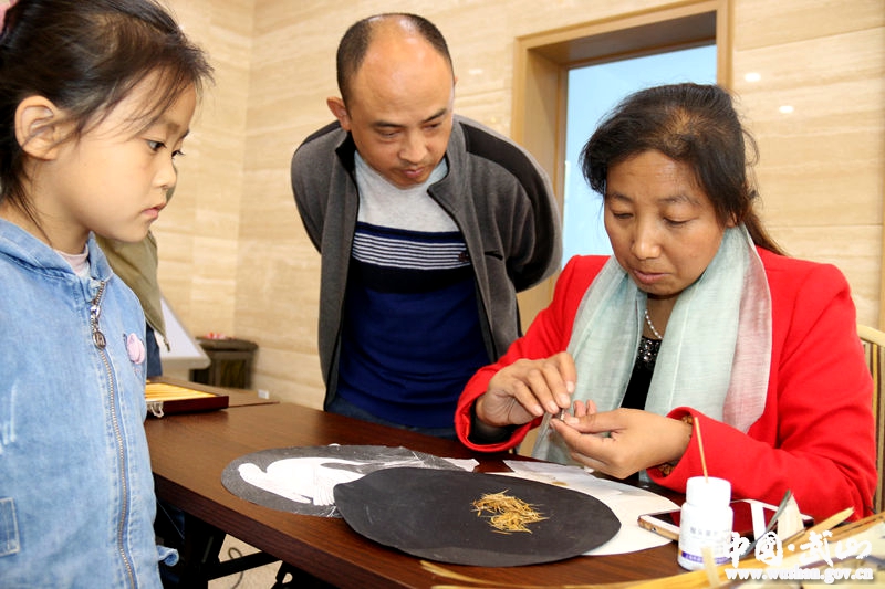 1507516831193858.jpg 5.jpg